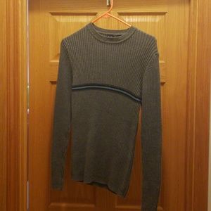 Crew neck ribbed sweater